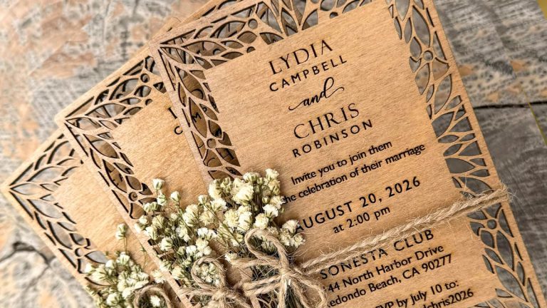 wooden-wedding-invitation-card